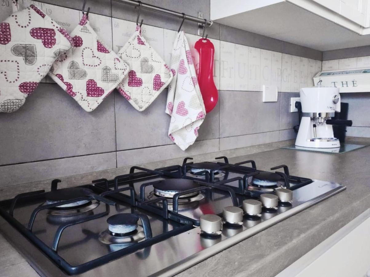 Myro'S House Apartment Специя Екстериор снимка