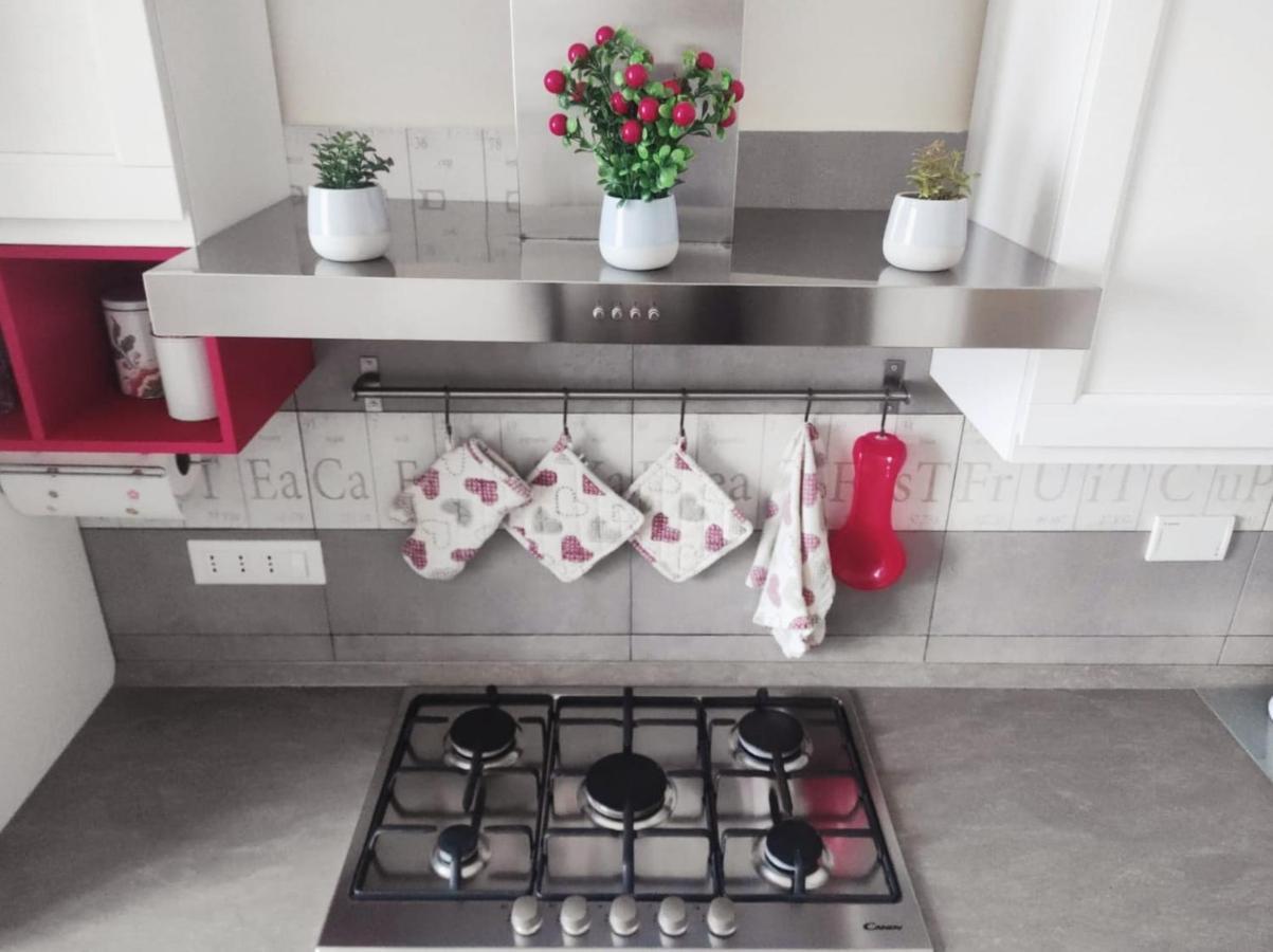 Myro'S House Apartment Специя Екстериор снимка