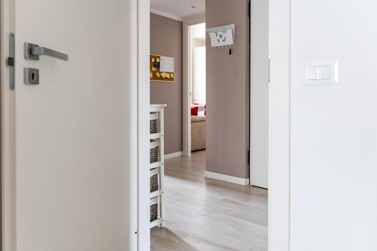 Myro'S House Apartment Специя Екстериор снимка