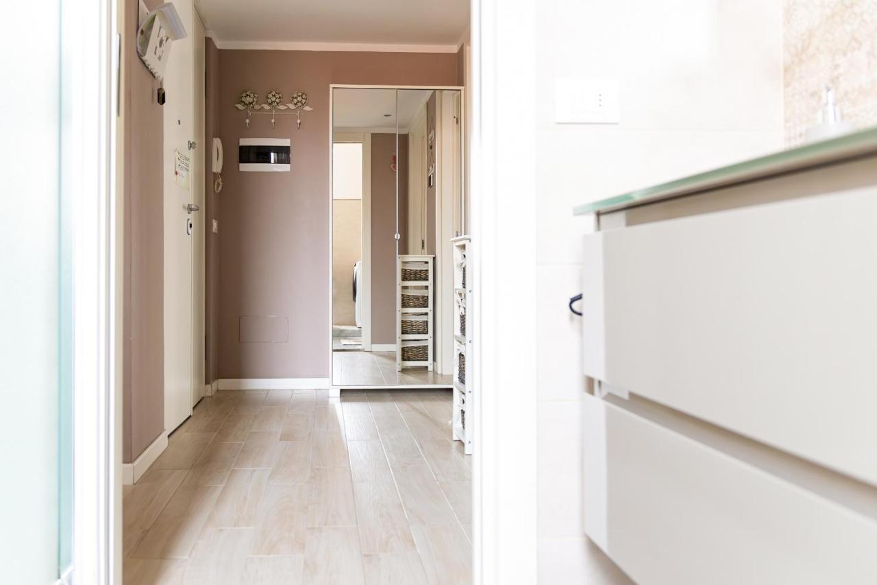 Myro'S House Apartment Специя Екстериор снимка